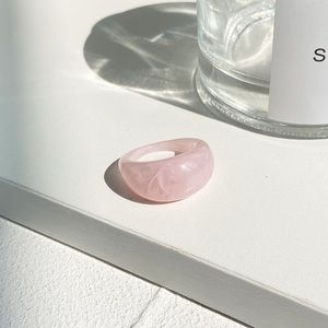 Fashion Geometric Resin Women’s Ring, Pink, Size 7